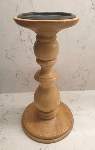Wooden pillar candle holder-